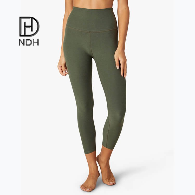 4 Needle 6 Threads Tummy Control 7:8 Length 70% Nylon 30% Spandex Leggings