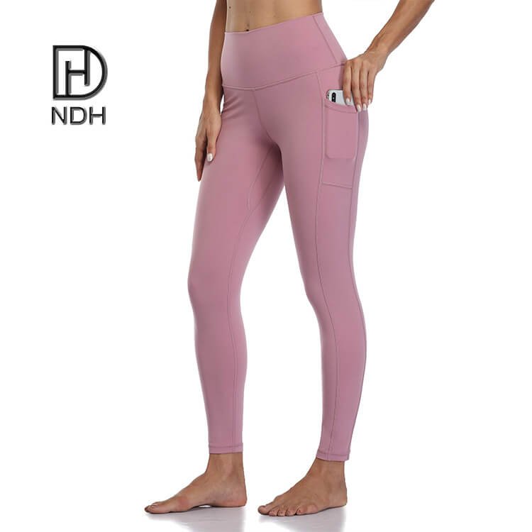 Four-Way Stretch Athletic Gym-Workout 80% Nylon 20% Spandex Leggings