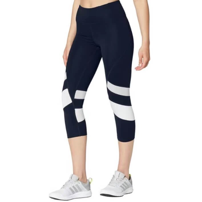 Buttery Soft Push Up Athletic 4 Needle 6 Threads Capri Panel Leggings