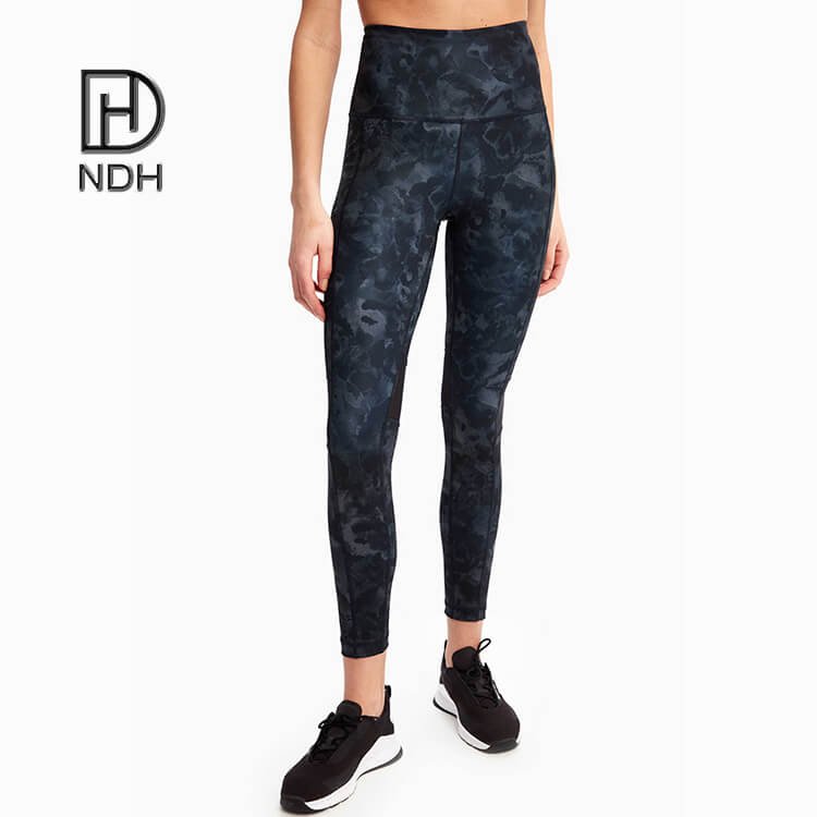 Camo Printed Gym Fitness Workout Leggings Black Lycra Sweat Wicking Interlock Seams