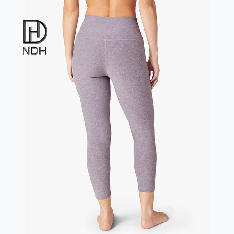 Eco-Friendly Interlock Seams 4 Needle 6 Threads Running Leggings