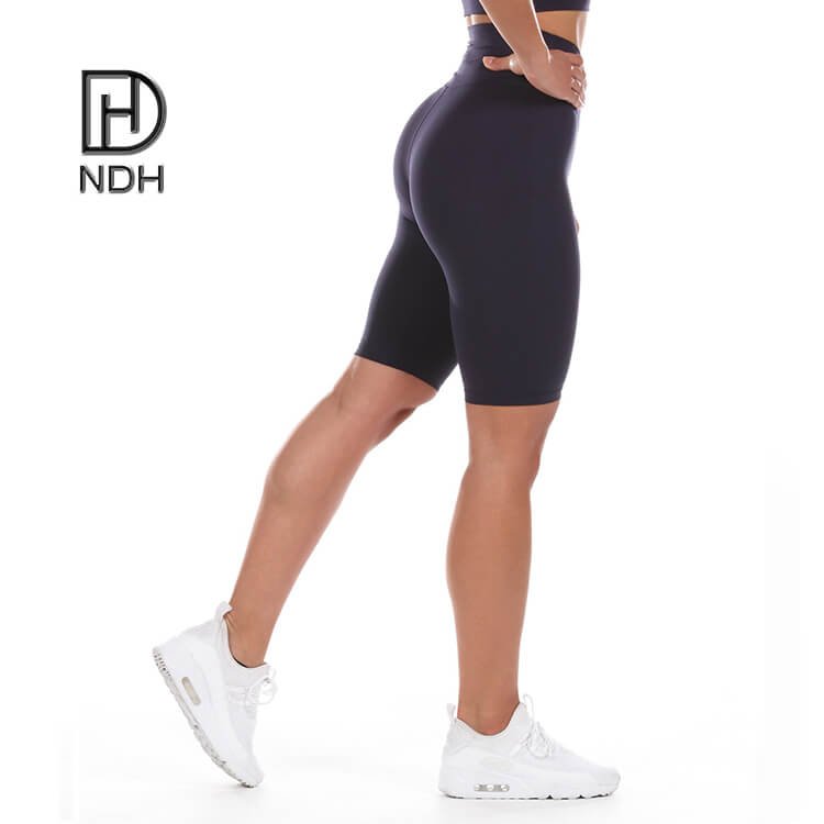 Four-Way Stretch Flatlock Seams Maternity Skin Tight FitnessLeggings Biker Shorts