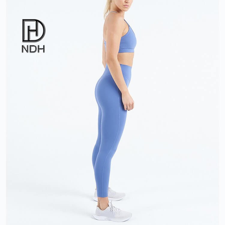 Moisture-Wicking Interlock Seams Sustainable Fabric Compression Leggings