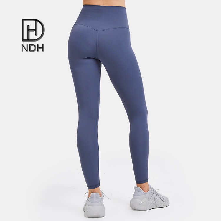 Stripped No Camel Toe Workout Leggings With Recycled Black Polyester Fabric