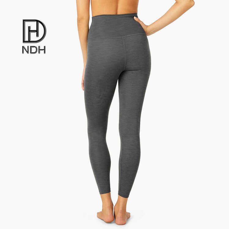 Stripped Push-Up Butt Lifting Moisture-Wicking Buttery Soft Leggings