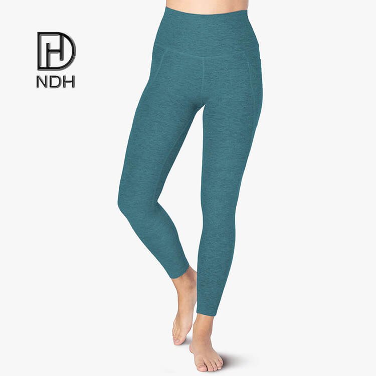 Buttery Soft Gym Workout Stripped 90% Polyester 10% Spandex Leggings