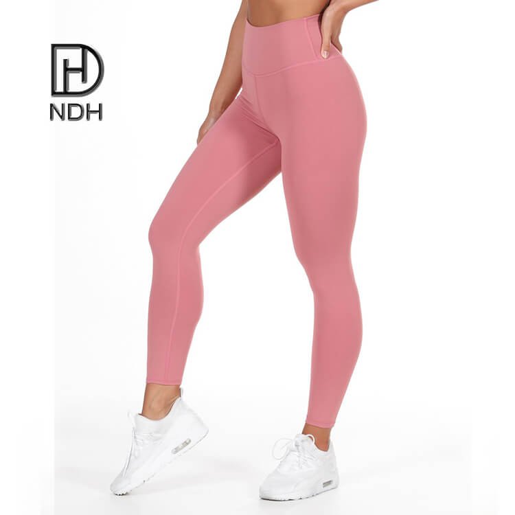 Interlock Seams Gym Workout Compression 70% Polyester 30% Spandex Leggings